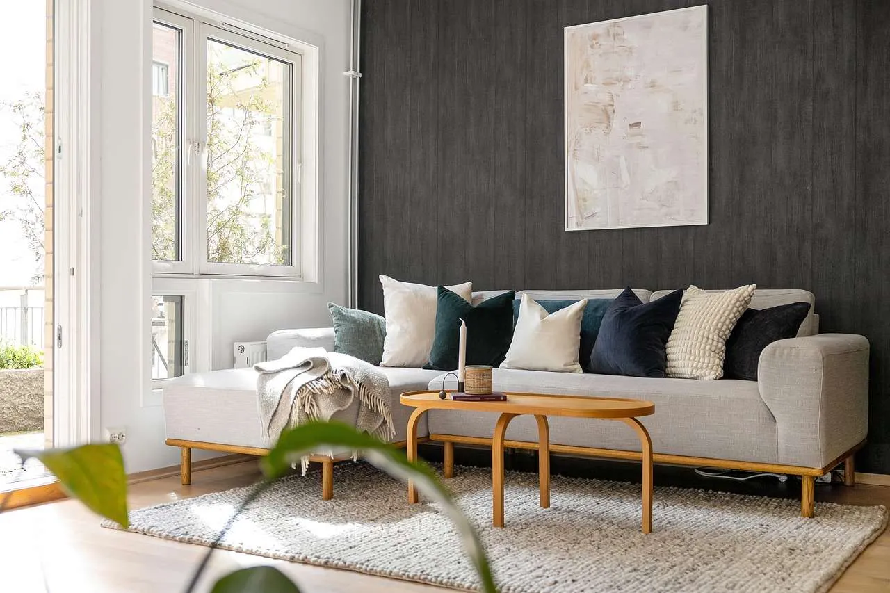 Home Window Repair: Expert Guide to Safe Fixes